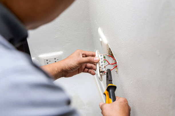 Best Affordable Emergency Electrician  in Crooksville, OH